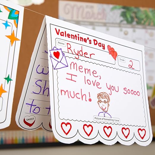 Really Good Stuff Ready-to-Decorate Valentine's Day Pennant Posters - Set of 24