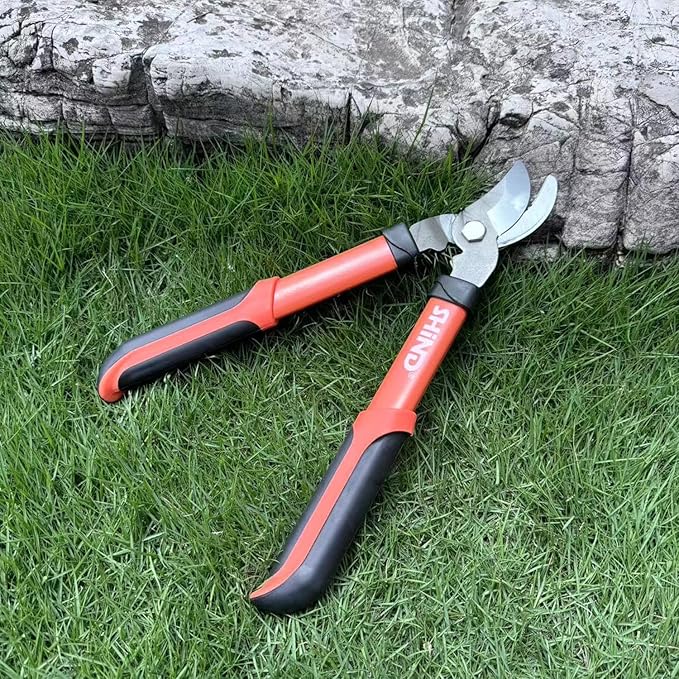 SHIND Lopper Heavy Duty Branch Cutter Tree Clippers with Compound Action, Chops Thick Branch Ease, Garden Loppers Pruning, 15 Inch Tree Trimmer with 1.6” Clean Cut Capacity (15 Inch)