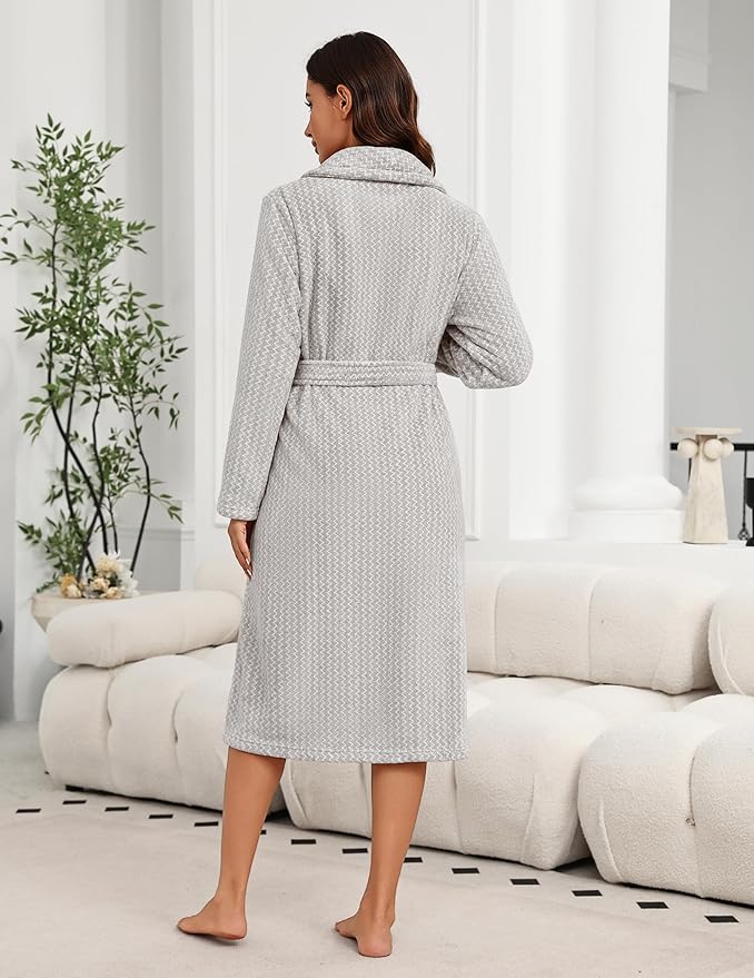 Ekouaer Women's Robe Plush Soft Long Bathrobe Cozy Warm Shawl Collar Spa Robe with Pockets