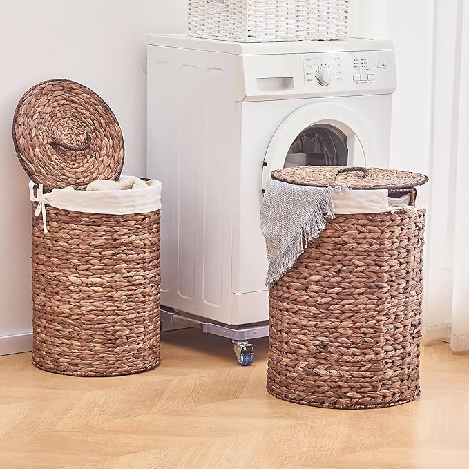 Round Water Hyacinth Laundry Hamper with Lid Handwoven Wicker Basket with Handles for Dirty Clothes, Storage, and Organization Ideal for Bedroom, Bathroom, and Laundry Room, No Assembly Required, 90L