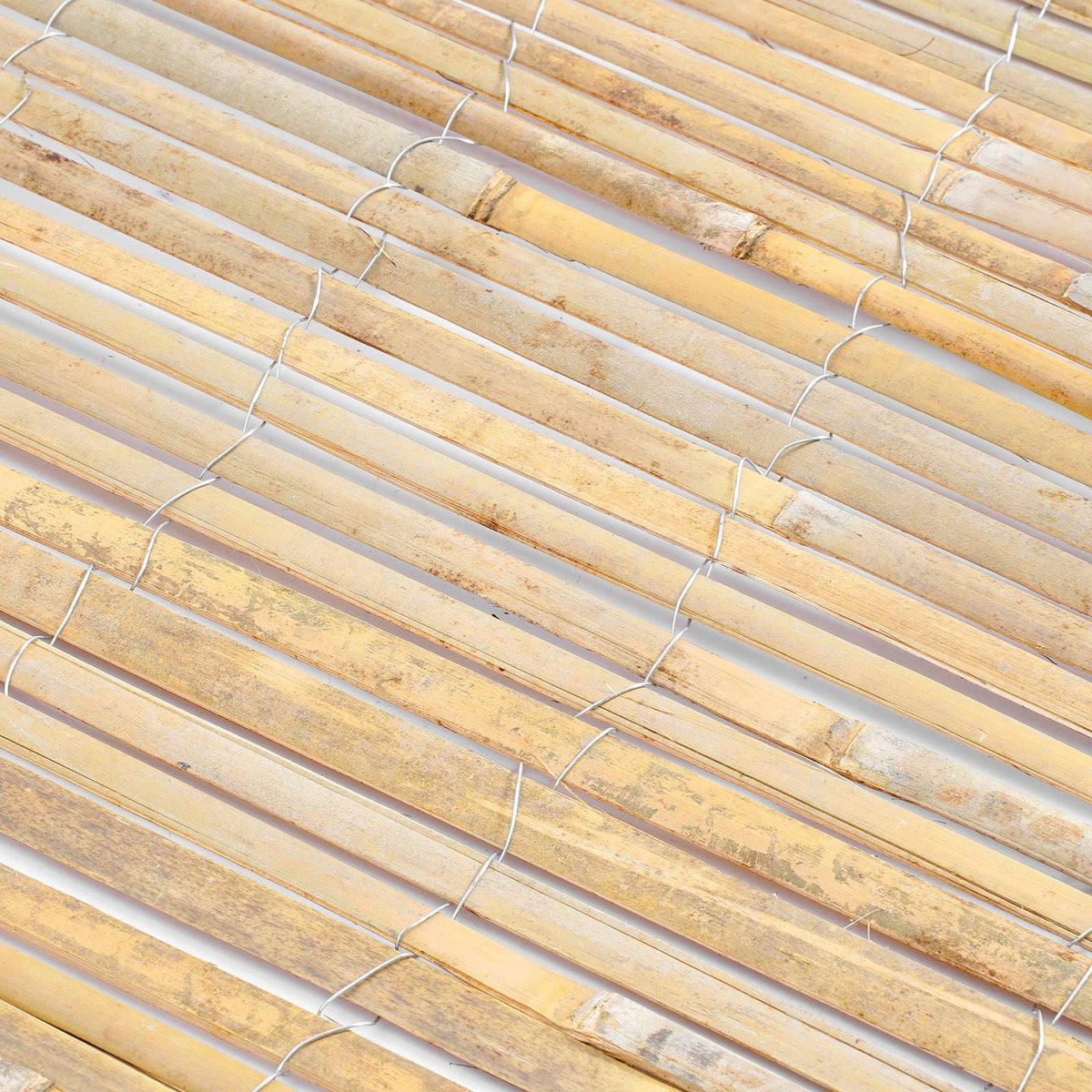 Natural Bamboo Privacy Fence Screen, Eco-Friendly Privacy Bamboo Slat Fence, 6 ft H x 16 ft L Decorative Bamboo Screen Panel, for Garden, Backyard, Balcony, Patio, Pool Side