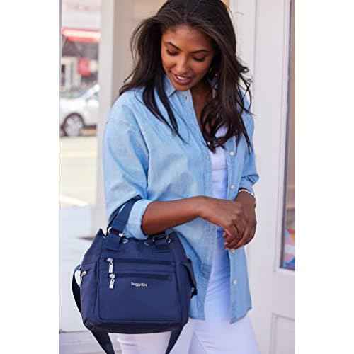 Baggallini Modern Everywhere Drawstring Bag