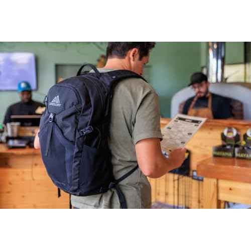 Gregory Nano 20L Plus Size Unisex Day Hiking/Commuter/Active Travel Backpack, Breathable Backpanel, Hydration Port, Plus Size, Optic Black