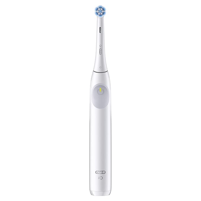 Oral-B iO Simple Clean Rechargeable Electric Powered Toothbrush, Pure White with 1 Gentle Care Brush Head and 1 White Travel Case - Automatic Pressure Sensor to Protect Gums - 3 Modes -2 Min Timer