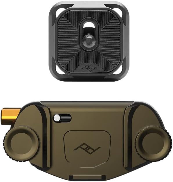 Peak Design Capture Camera Clip V3, Kelp with Plate, Holds DSLR, Compact and Point and Shoot Bodies, Secure, Stable and Accessible, Attaches to Straps and Belts, Quick Release, 200 lb Capacity