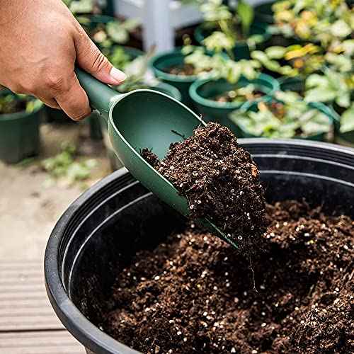 Plastic Garden Shovel Plant Hand Trowels 3 Pack Soil Planting Digging Transplanting Multi-Function Beach Sand Pet's Food Scoop Garden Tools