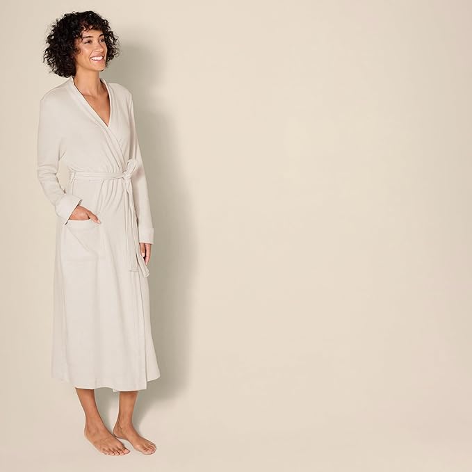 Amazon Essentials Women's Lightweight Waffle Full-Length Robe (Available in Plus Size)