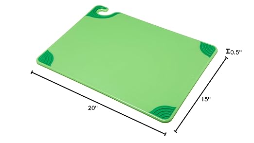 San Jamar Carlisle Sanitary Maintenance B378727 Saf-T-Grip Cutting Boards Green - 15 x 20 x 0.5 in.