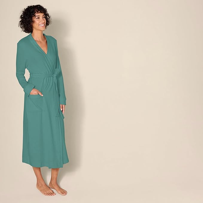 Amazon Essentials Women's Lightweight Waffle Full-Length Robe (Available in Plus Size)