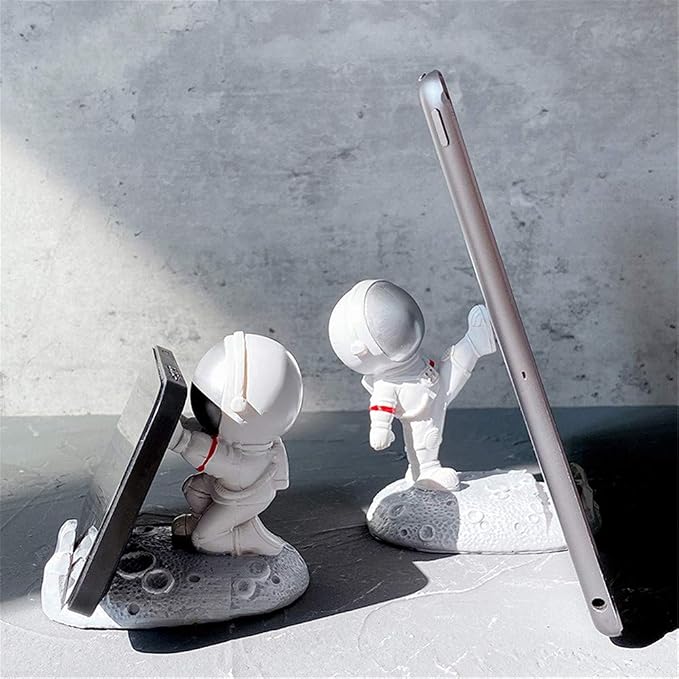 YAKVOOK Unique Cute Cell Phone Stand Car Holder Cool Fun 3D Cartoon Astronaut Design Mobile Phone Tablet Bracket for Desk Compatible with All Smartphones for Children Gift Decor Home (Kick Gold)