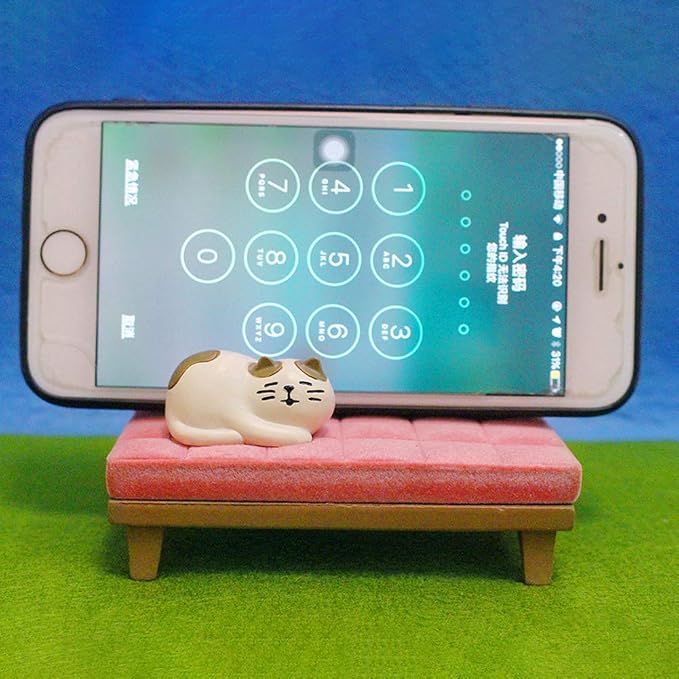 BOLLEY JOSS Desk Cell Phone Holder Stand Pink Sofa with Cute Cat Kitty for Office Free You Hands Home Ornament