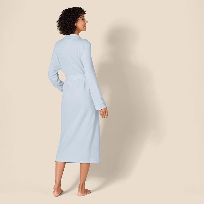Amazon Essentials Women's Lightweight Waffle Full-Length Robe (Available in Plus Size)