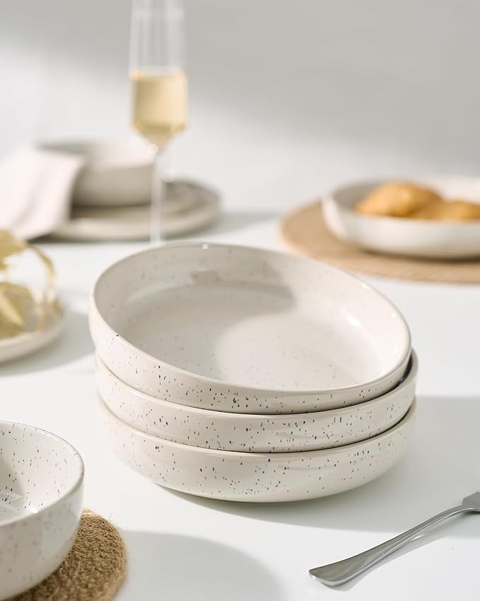 famiware Milkyway 33 oz Bowl Set, Pasta Bowls Set of 4, Salad Bowls, Double Reactive Glaze, Sturdy & Stackable, Ideal for Housewarming, Festivals, Creamy White with Speckles