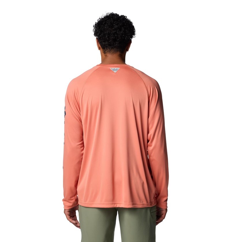 Columbia Men's Terminal Tackle Long Sleeve Shirt, Faded Peach/Collegiate Navy Logo, Large