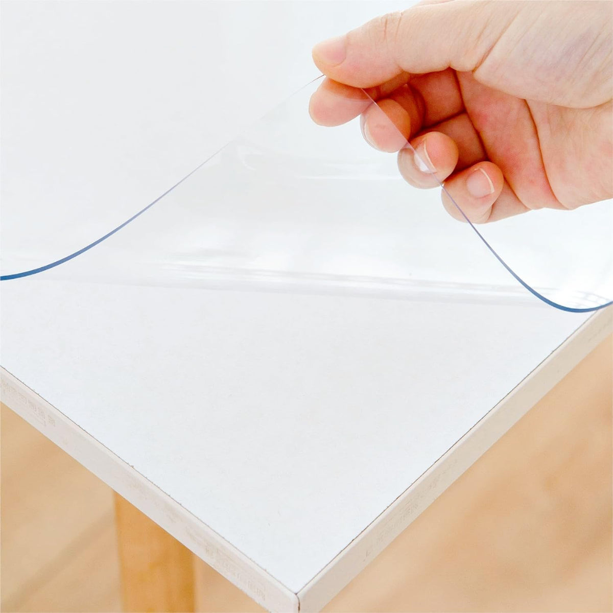 Eisdroma 32 x 60 Inch Clear Table Cover Protector, Clear Table Protector for Dining Room Table, 1.5mm Plastic Table Cover, Waterproof Table Pad for Kitchen, Office