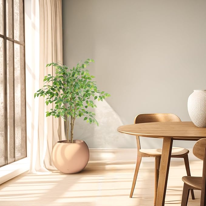 Tall UV Resistant Ficus Tree Artificial，4ft(48in) Faux Ficus Tree with Realistic Smooth and Shiny Leaves， Fake Trees Indoor Outdoor for Home Office Living Room Bedroom Foyer Porch Decor.