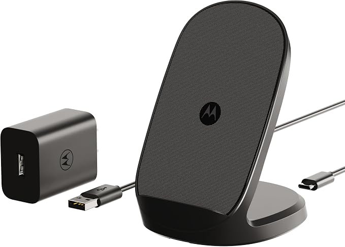 Motorola TurboPower 15W Wireless Stand + 33W Charger + TurboPower 68W Charger