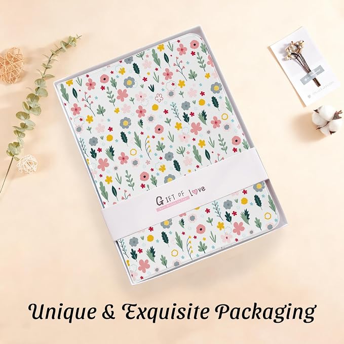 Cute Maple Bear Case for 10.2 iPad 2019/2020/2021(7th/8th/9th Gen) with Pencil Holder Auto Wake/Sleep Leather Soft TPU Back Cover for Women Girls