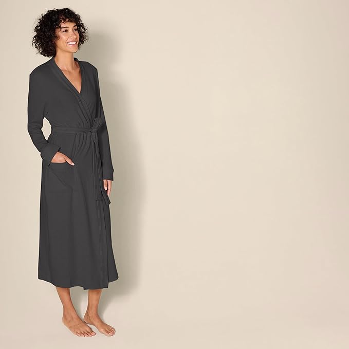 Amazon Essentials Women's Lightweight Waffle Full-Length Robe (Available in Plus Size)