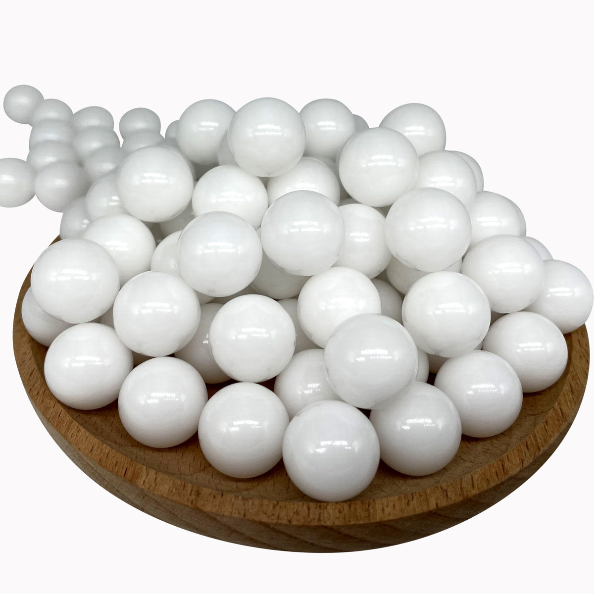 Lambid 100 Counts .61 Caliber Nylon Balls - 2.6 Grams 61 Cal Reusable Solid Plastic Ammunition Less Lethal Projectiles Ammo for Target Practice and Self Defense Compatible with Byrna CL