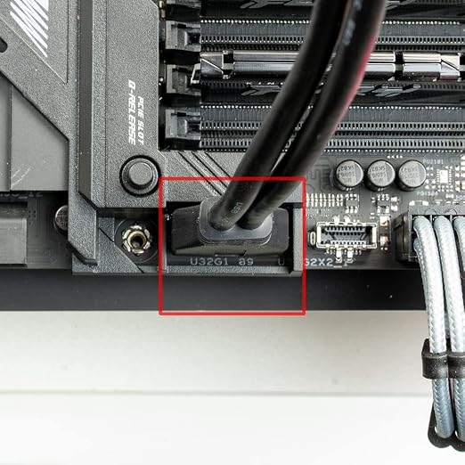 LINKUP USB 3.2 Gen2 Internal Adapter | 20-Pin Header to USB-A | 10Gbps male to female for PC front panel