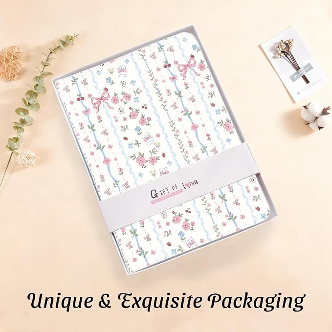 Cute Maple Bear Case for 10.2 iPad 2019/2020/2021(7th/8th/9th Gen) with Pencil Holder Auto Wake/Sleep Leather Soft TPU Back Cover for Women Girls