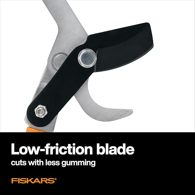 Fiskars 28-Inch Power-Lever Garden Bypass Lopper and Tree Trimmer, Sharp Precision-Ground Steel Blade for Cutting Branches up to 1.75-Inch Diameter