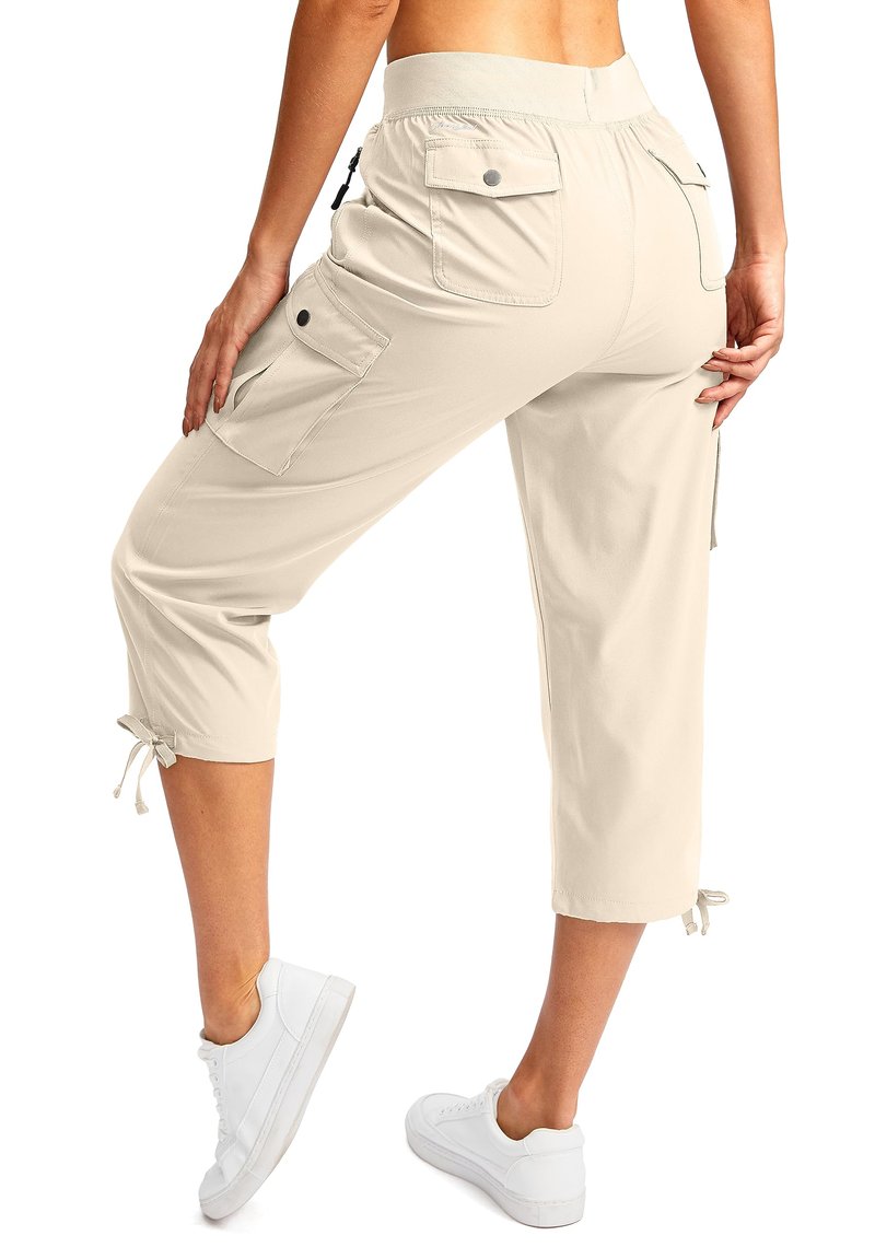 Soothfeel Women's Cargo Capris Pants with 6 Pockets Lightweight Quick Dry Travel Hiking Summer Pants for Women Casual (Beige, XS)