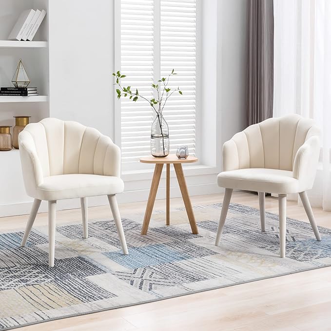 Velvet Dining Chairs Set of 4 Modern Living Room Chairs with Petal Back & Wood Legs Comfy Upholstered Side Chair for Dining Room/Bedroom/Vanity, Cream