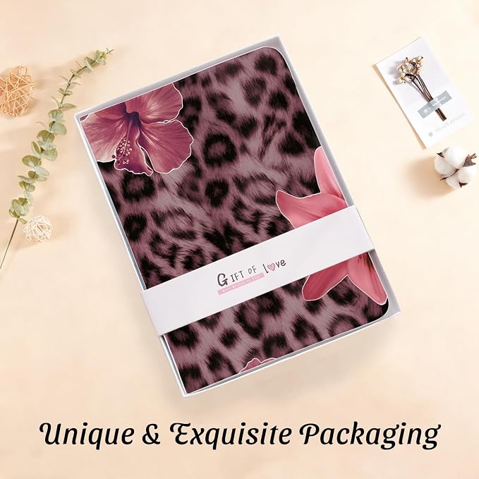 Cute Maple Bear Case for 10.2 iPad 2019/2020/2021(7th/8th/9th Gen) with Pencil Holder Auto Wake/Sleep Leather Soft TPU Back Cover for Women Girls