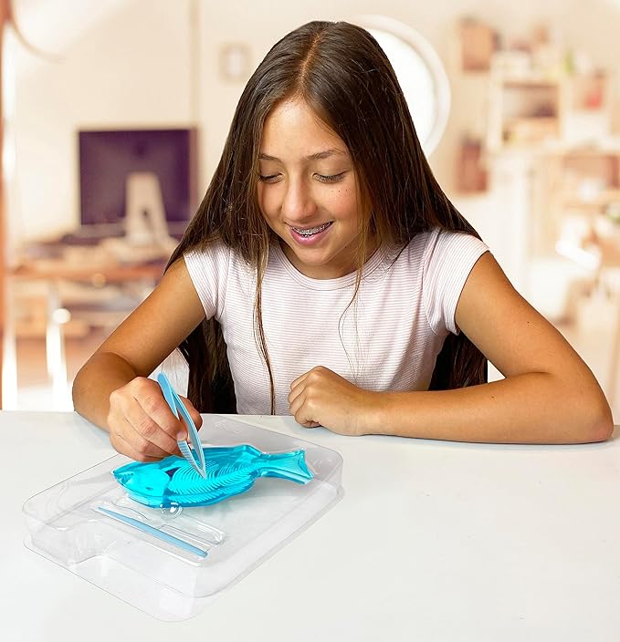 Dissect-It Simulated Synthetic Lab Dissection Toy, STEM Projects for Kids, Animal Science, Biology, Anatomy Home Learning Kit, Piranha
