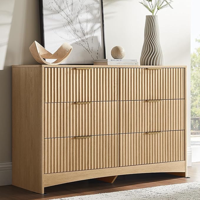 Amada Modern 6 Drawer Dresser, Fluted Wood Chest of Drawers with Rounded Corners, Pre-Installed Drawer Slides, Dresser TV Stand and Storage Organizer for Bedroom, Hallway, Natural Oak