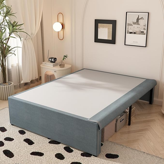 18 Inch King Bed Frame with Fabric Cover, Heavy Duty King Platform Bed Frame Support Up to 3000 lbs, Easy Assembly, Noise Free, Black