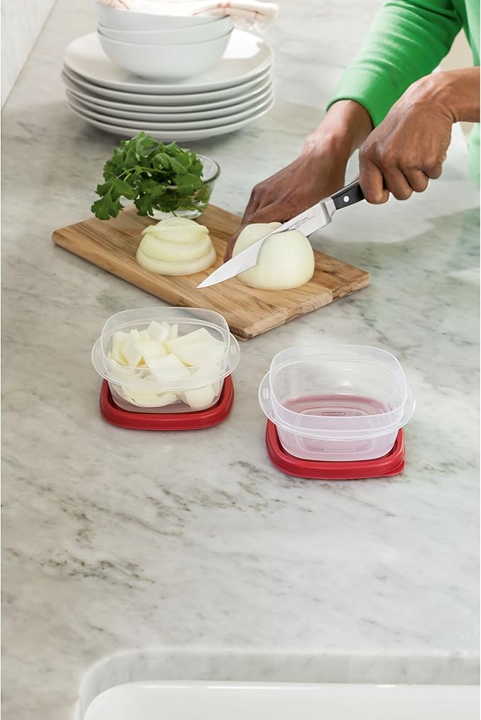 Rubbermaid Easy Find Lids Food Storage Containers, 1.25 Cup, Racer Red, 4-Piece Set