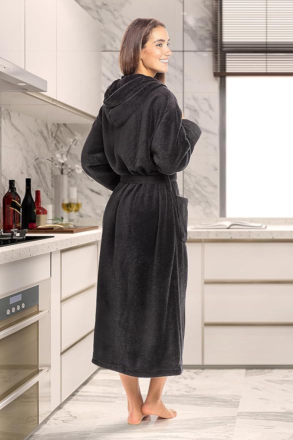 Alexander Del Rossa Womens Robe, Long Plush Bathrobe with Hood, Hooded Robes for Women Plus Size Bath Robe