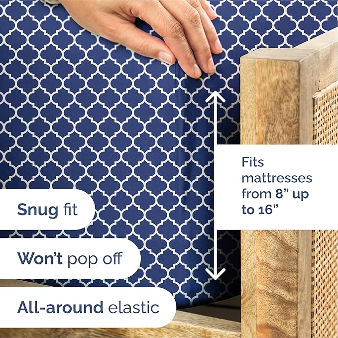 Blue Geometric Bed Sheets - 1 Flat & 1 Fitted Sheet & 2 Pillowcases w/ Deep Pockets – Wrinkle & Fade Free- Ultra-Soft, Breathable & Cooling - Luxury Moroccan Bed Set – Cal King Size - Navy Quatrefoil