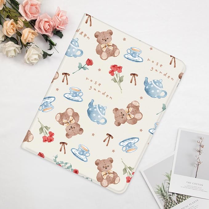 Cute Maple Bear Case for 10.2 iPad 2019/2020/2021(7th/8th/9th Gen) with Pencil Holder Auto Wake/Sleep Leather Soft TPU Back Cover for Women Girls