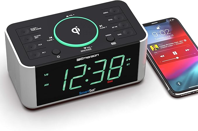 Emerson ER100202 Smartset Dual Alarm Clock Radio with USB Port and QI Wireless Phone Charger with Bluetooth All Qi Compatible Phones