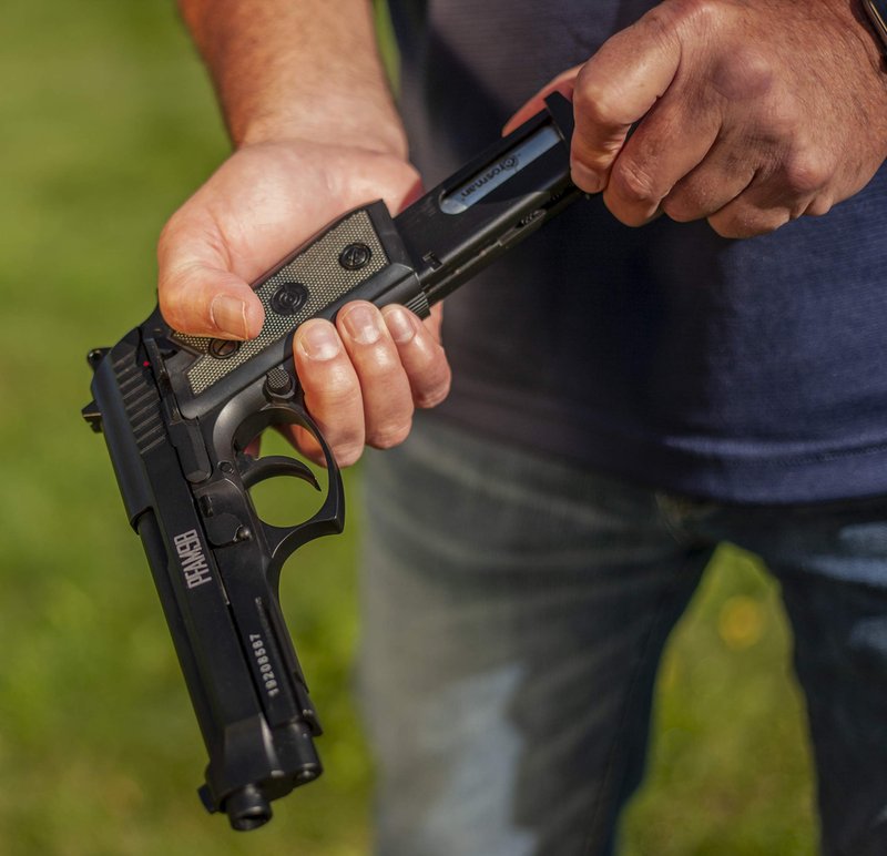 Crosman PFAM9B CO2-Powered Full Auto Blowback BB Air Pistol