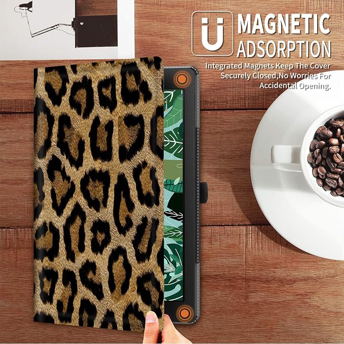 FUYOCWE for iPad Pro 13 Inch Case (M47th Generation2024 Model A2925A2926A3007)PU Leather Slim Folding Stand Case for iPad 13 7th GenAuto Sleep Wake Cover -A Dream Catcher Wolf