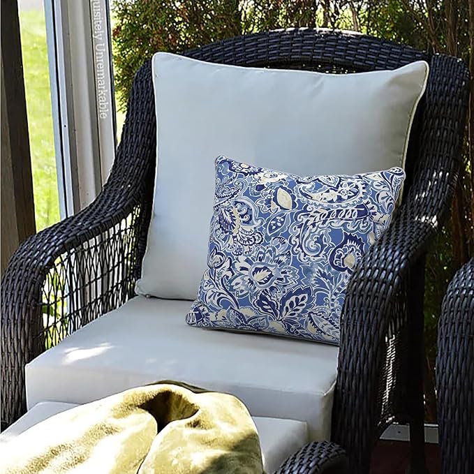 LVTXIII Set of 2 Patio Throw Pillows 16"x16" Fade Resistant Outdoor Throw Pillows with Inserts, Fluffy Decorative Garden Toss Pillow Cushions for Home Coach Sofa Use, Floral Bluish Violet