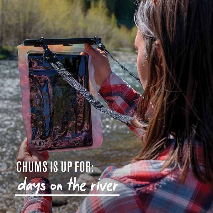 Chums Splash Bag Tablet - Tablet &amp iPad Holder - iPad case with Strap Lock Closure &amp Touchscreen Capability - Green