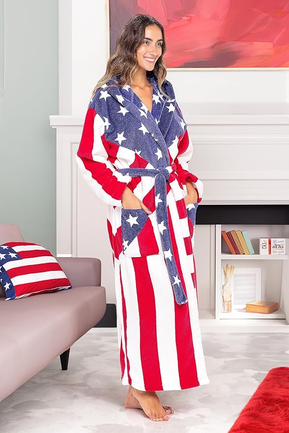 Alexander Del Rossa Womens Robe, Long Plush Bathrobe with Hood, Hooded Robes for Women Plus Size Bath Robe