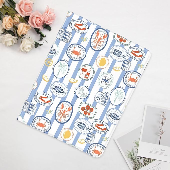 Cute Maple Bear Case for 10.2 iPad 2019/2020/2021(7th/8th/9th Gen) with Pencil Holder Auto Wake/Sleep Leather Soft TPU Back Cover for Women Girls