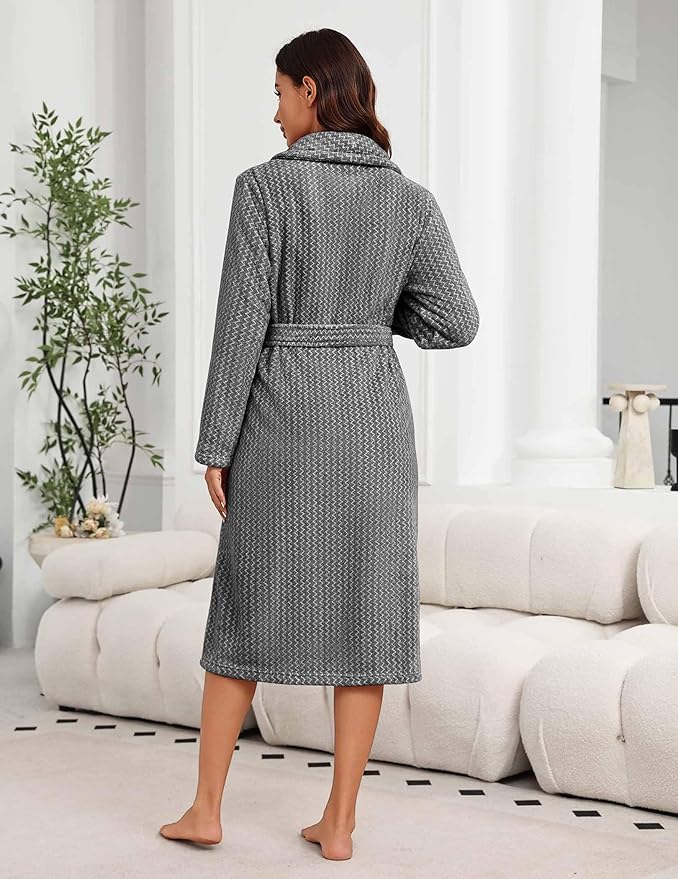 Ekouaer Women's Robe Plush Soft Long Bathrobe Cozy Warm Shawl Collar Spa Robe with Pockets