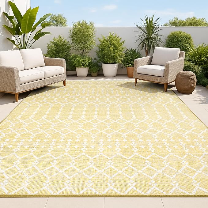 JONATHAN Y Moroccan Geometric Indoor Outdoor Area Rug 4X6 Yellow/Cream, Ourika Textured Weave for Backyard, Patio, Porch, Easy-Cleaning, High Traffic, Pet-Friendly, Non-Shedding (SMB108G-4)