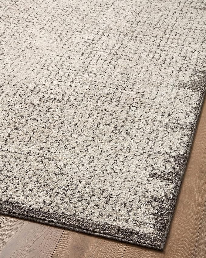Loloi Darby Collection DAR-04 Ivory/Stone 5'-3" x 7'-6" Area Rug