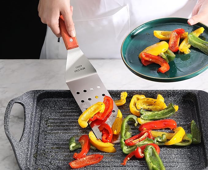 New Star Foodservice 14.5 Inch Flexible Grill Spatula Set, 2-Piece Stainless Steel Turners with Wood Handles for Griddle, Flat Top, Grill, and Restaurant Use