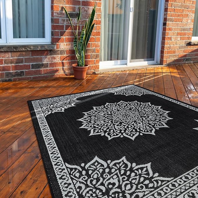 CAMILSON Outdoor Rug, 6x9 Medallion Black White Modern Area Rugs for Indoor and Outdoor Patios, Kitchen and Hallway Mats, Washable Porch Deck Outside Carpet (Medallion Black, 6 x 9)