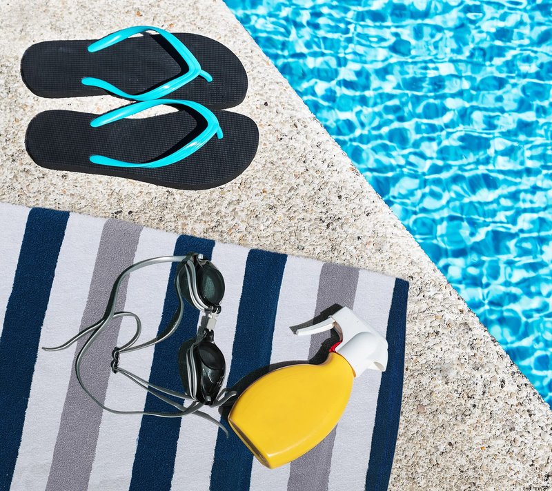 Utopia Towels Pack of 2 Oversized Cabana Beach Towels, 35 x 70 Inches 100% Ring-Spun Cotton Jumbo Bath Sheet, Highly Absorbent, Super Soft & Quick-Dry Towel for Beach, Pool and Bath (Navy, Grey)